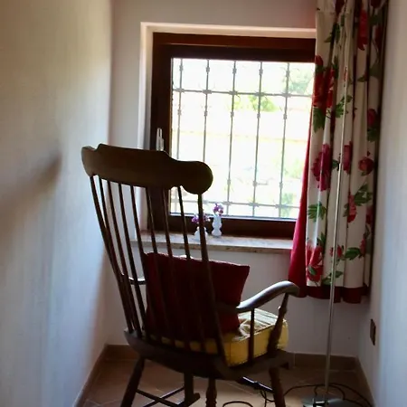 Lilli Beta Bella Neive