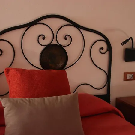 Lilli Beta Bella Bed and breakfast Neive