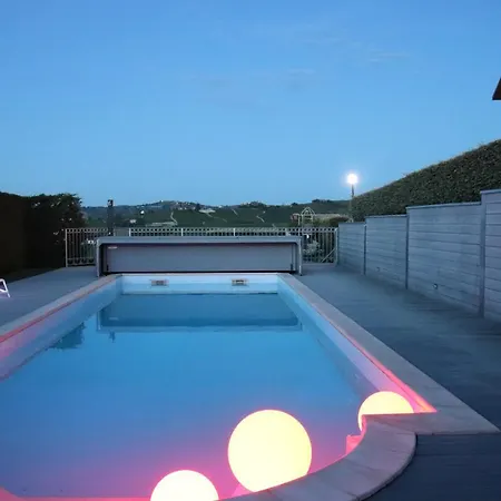 Lilli Beta Bella * Neive