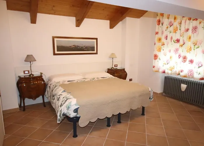 Lilli Beta Bella Bed and Breakfast